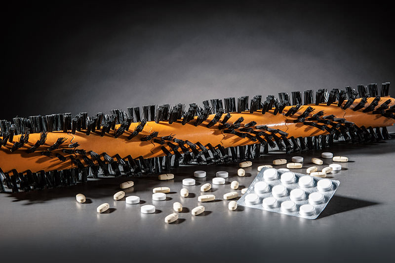 cepillo dosificador pastillas cepillo dosificador pastillas