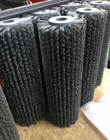 cepillo cilindrico pua metálica limpieza bandejas panaderia