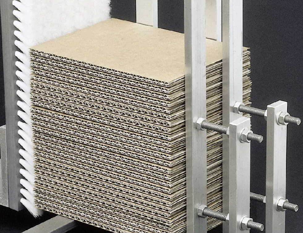 cepillo separador en acumulador de papel y carton cepillo separador en acumulador de papel y carton